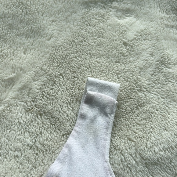 Tommy Hilfiger Romper Size 14/16 - Picture 2 of 8